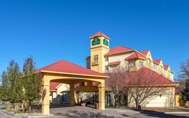 La Quinta Inn & Suites by Wyndham Denver Southwest Lakewood