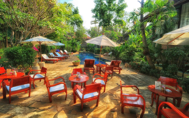 Ban Sabai Village Resort & Spa