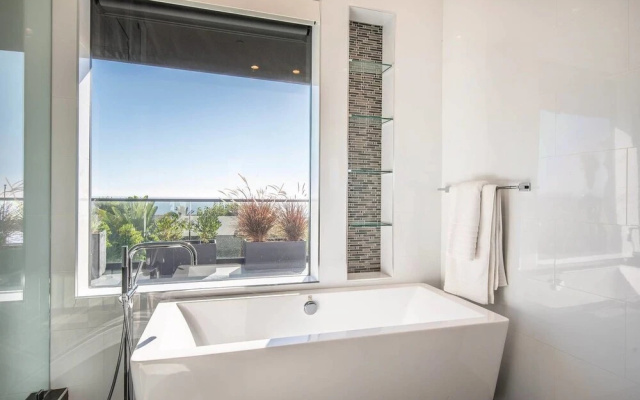 Ocean View Villa Malibu Palisades 3 bdr