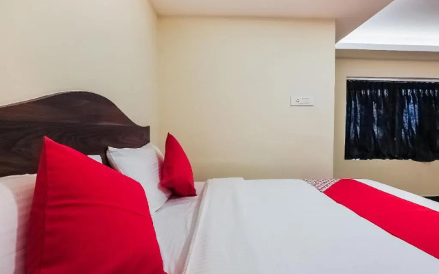 Sri Krishna Inn By OYO Rooms