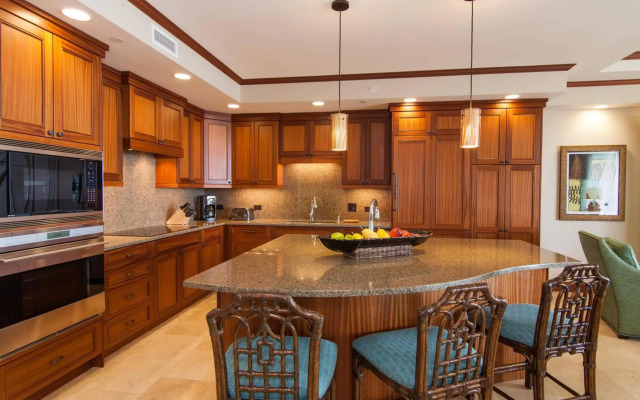 Koloa Landing Resort at Poipu, Autograph Collection