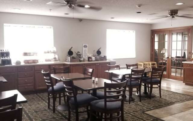 Baymont Inn & Suites Oxford