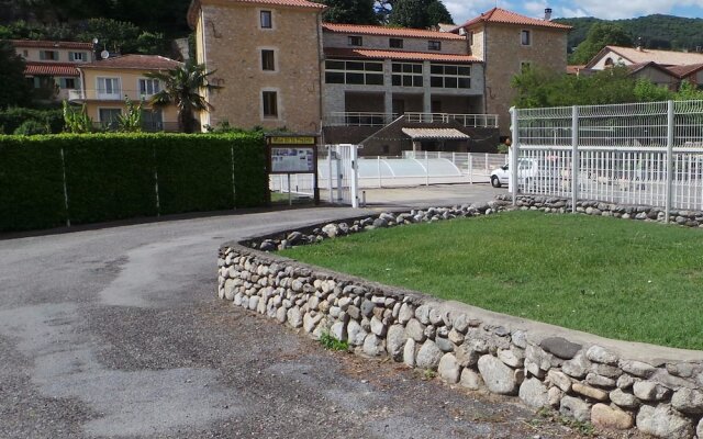 Le Mas De La Prairie