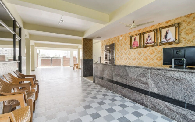 OYO 35753 Rk Residency