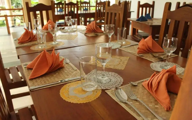 New Sigiri Resort & Restaurant