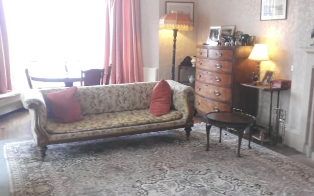 Glenmore Country House B & B