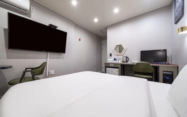 Wonju Hotel V