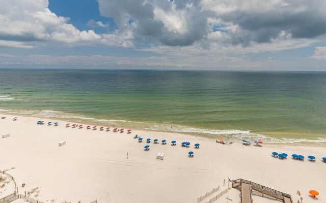 Phoenix Ix 1105 3 Bedroom Condo