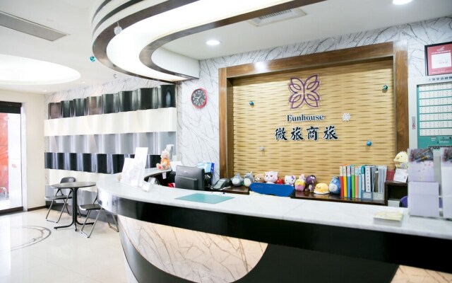 WL Hotel