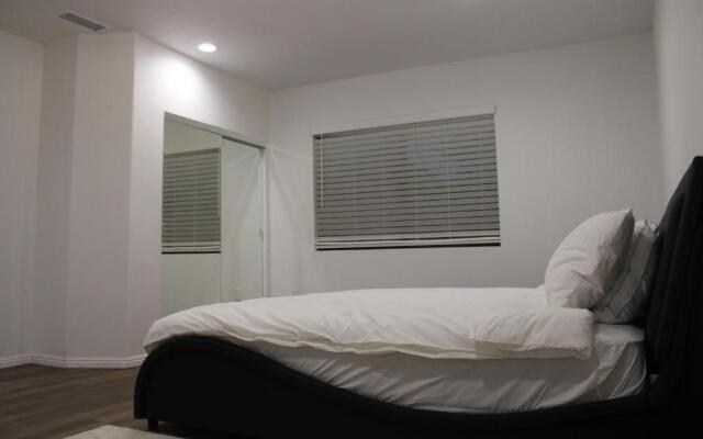 Pearl Beach Villa Huntington Beach