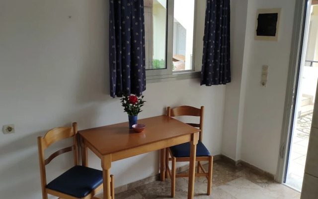 Tondoris Apartments