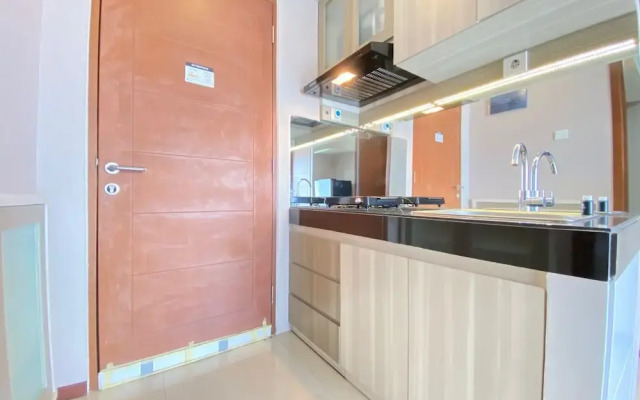 Modern & Cozy 2BR Apartment At Gateway Pasteur