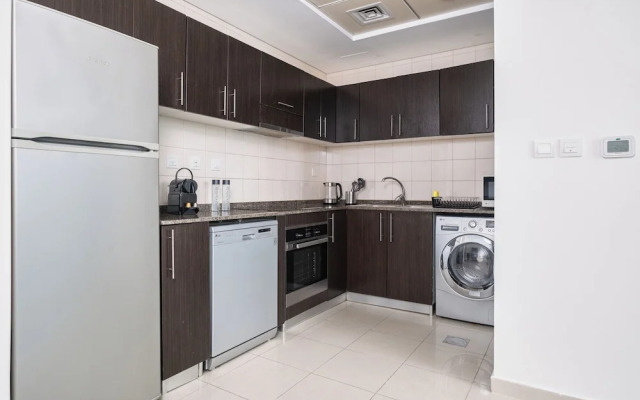 Stunning Marina View 1 bedroom