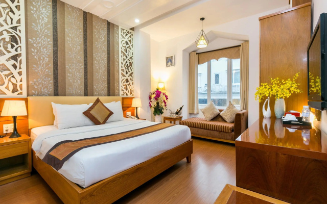 Polygon Hotel