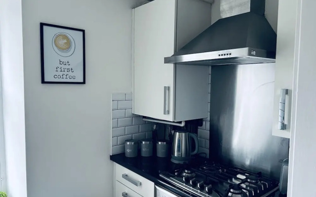 Beautiful one bed Apartment in Glasgow West End