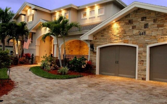 Palm River Estate
