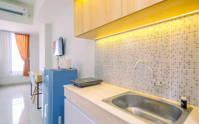 Cozy Stay and Comfort Studio at Evenciio Margonda Apartment