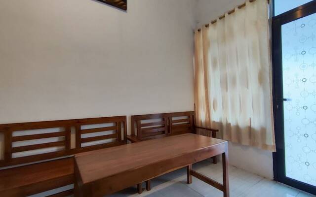 OYO 93867 Minso Inn Sepanjang