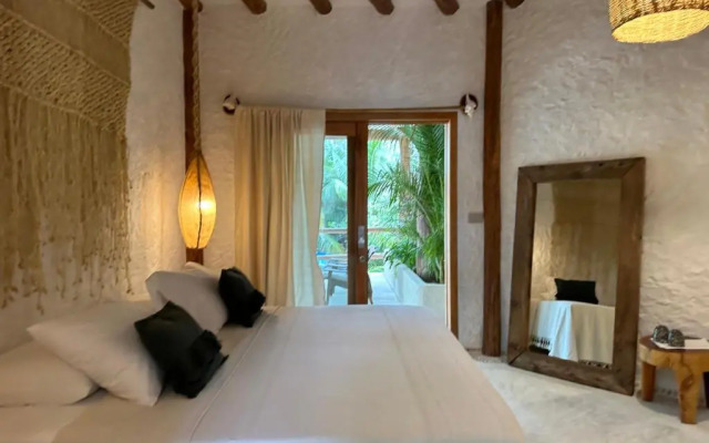 Mawimbi Boutique Hotel