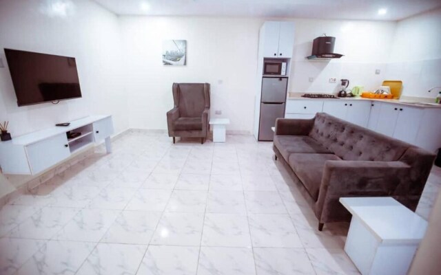 Immaculate 1-bed Apartment in Lagos