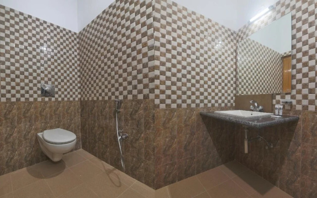 Hillton Homes By OYO Rooms