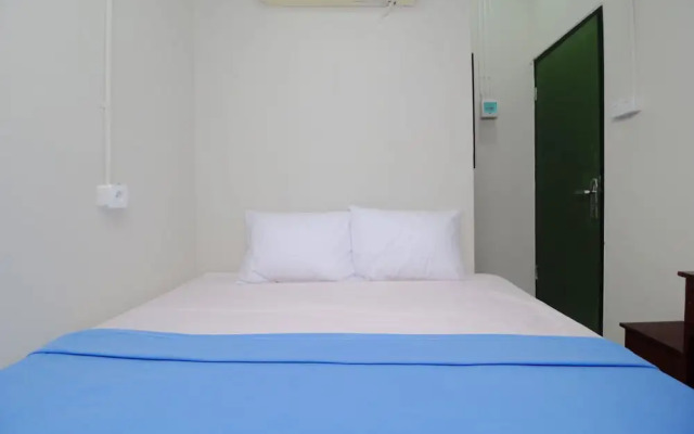 Kamar Keluarga Bandara IV Syariah