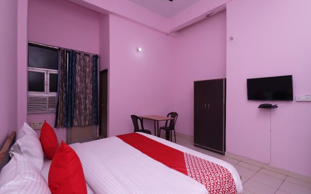 Mohit International By OYO Rooms