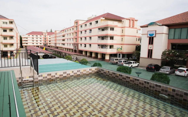 3 Kwan Village