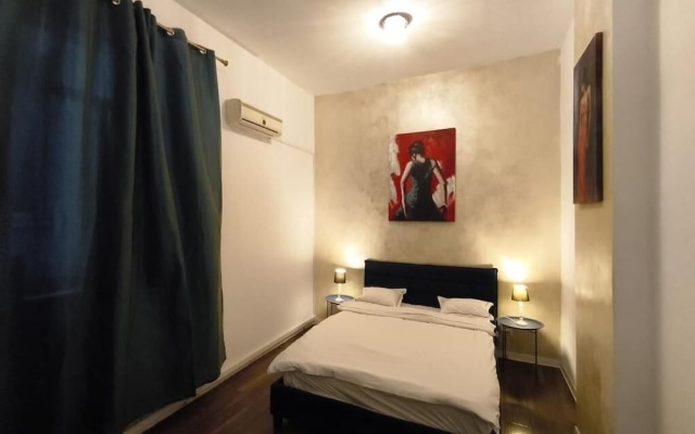 Antique Hostel