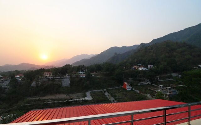 OYO 14766 Pacify Hills