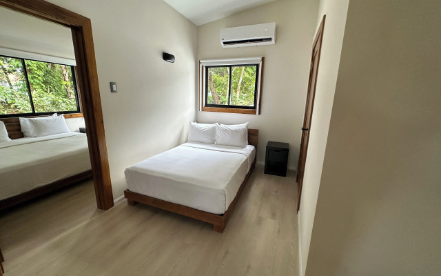 Mt. Plaisir Estate Hotel