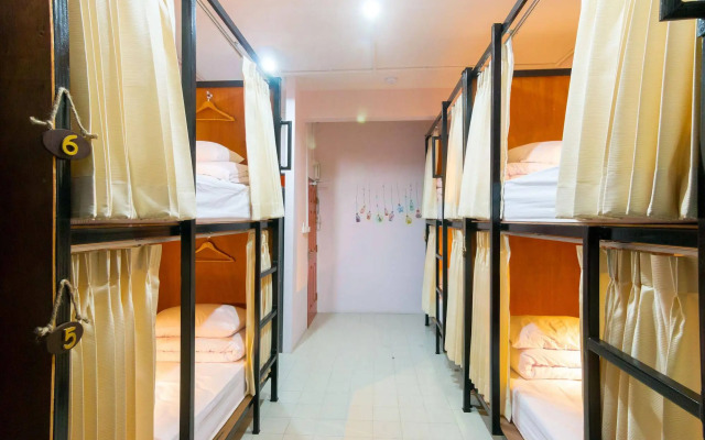 Yindee Hostel