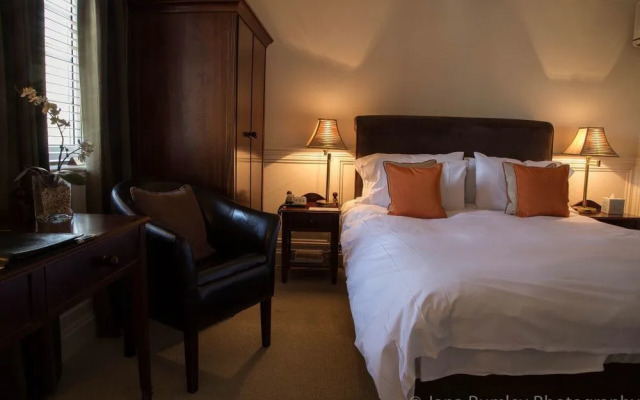 Lord Bute Hotel & Restaurant