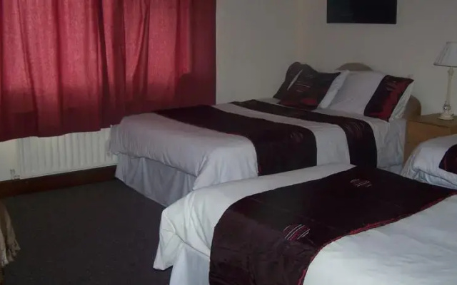 Claddagh Moon Bed & Breakfast