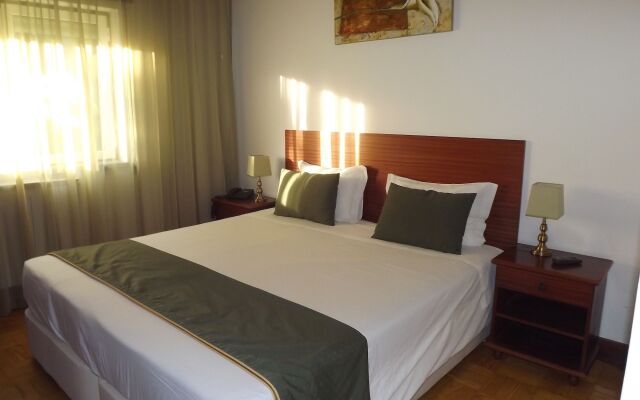 Hotel Louro