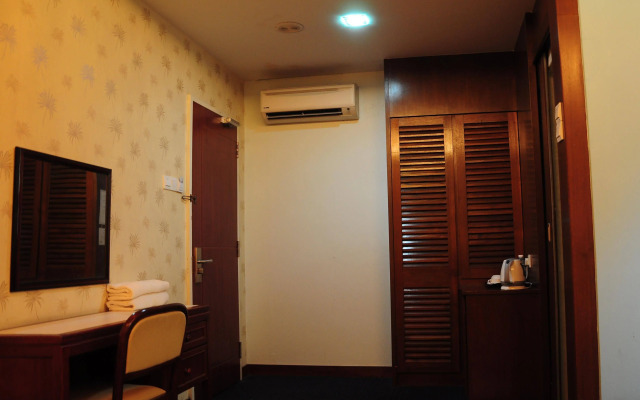 D Eastern Hotel