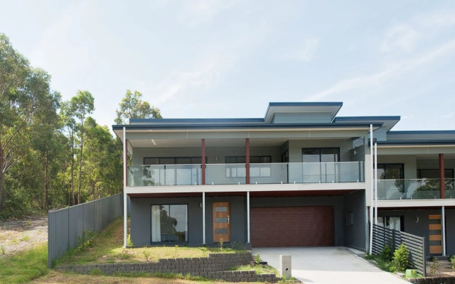 Sapphire Studio, Room 60 Sergeant Baker Drive