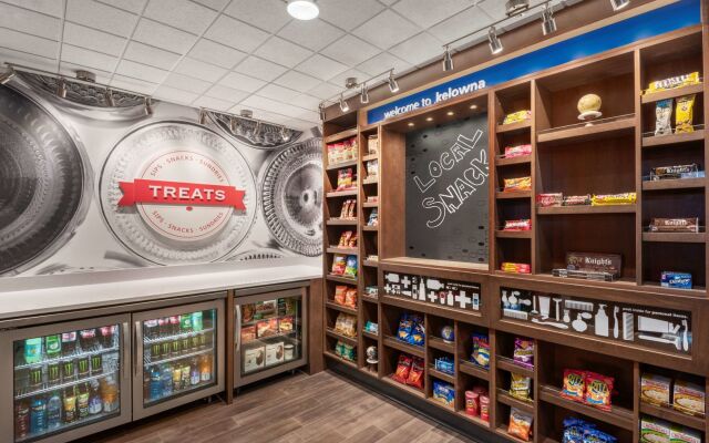 Hampton Inn & Suites by Hilton Kelowna Airport