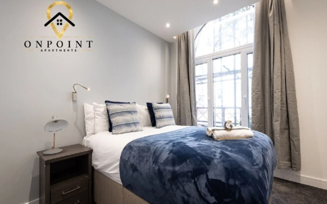 Fantastic 1 Bedroom Apt with PARKING