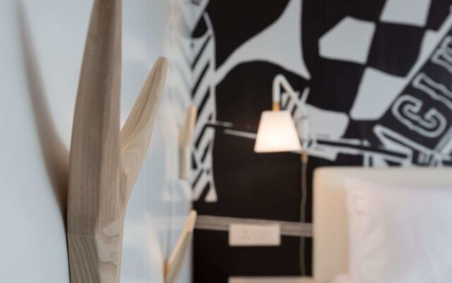 Radisson Red Cape Town