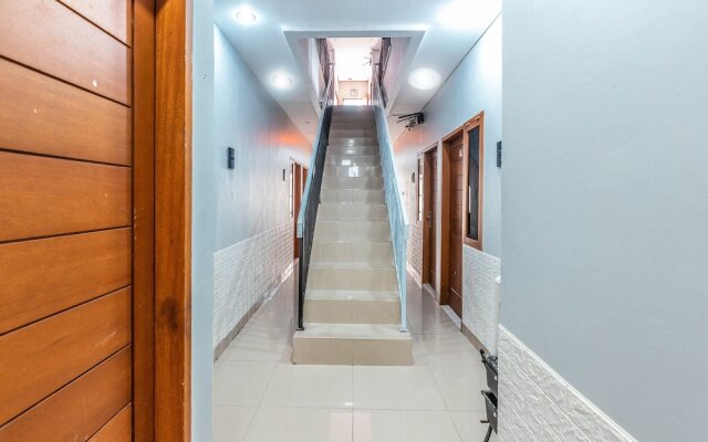 OYO 1070 Kuningan Residence