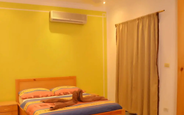 Orient Star Hotel