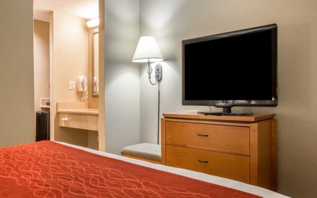 Comfort Inn & Suites Goshen - Middletown