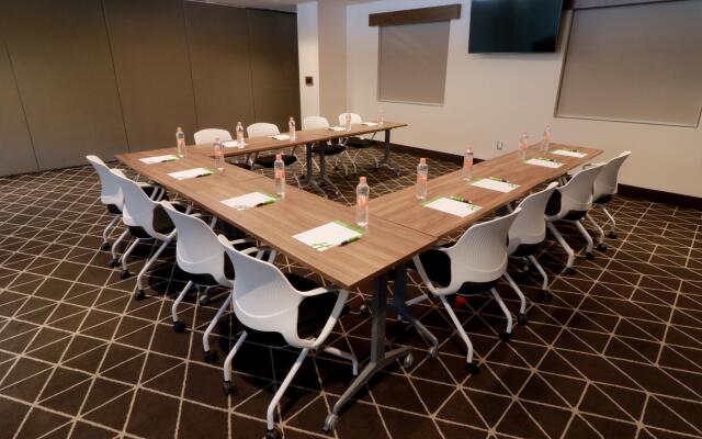 Holiday Inn Hotel And Suites Monterrey Apodaca Zona Airport by IHG
