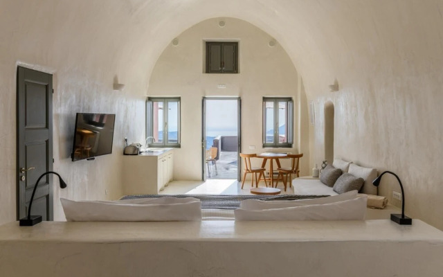 Villa Dusk in Fira Santorini