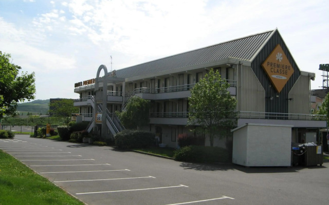 PREMIERE CLASSE CLERMONT FERRAND SUD - Aubière