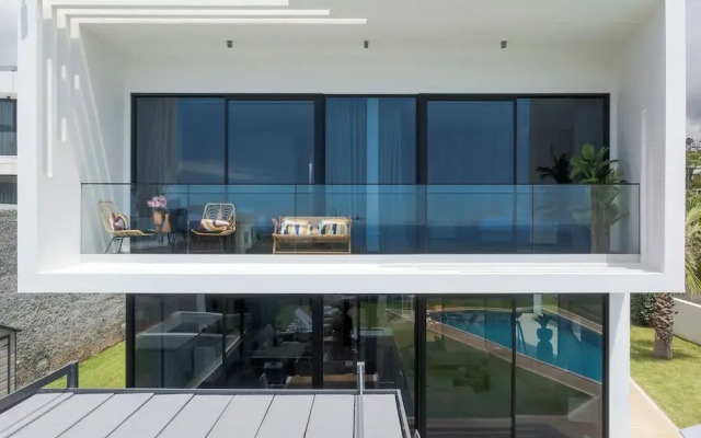 Luxury Diamond House