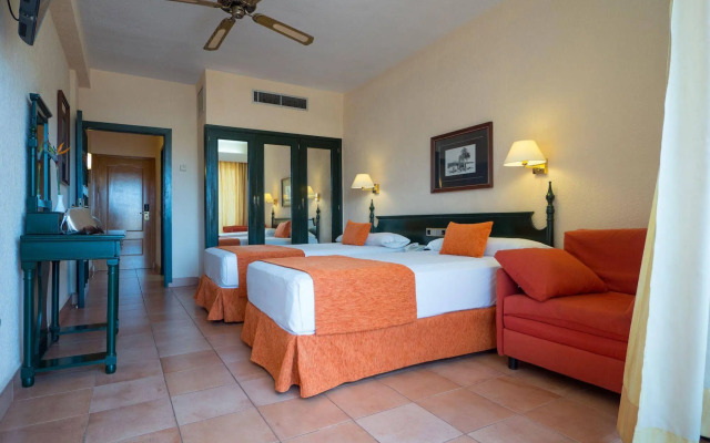 BLUESEA Costa Jardín Spa