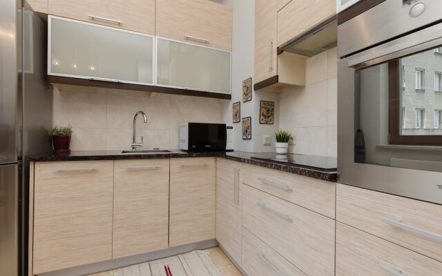 Apartment Czerniakowska by Renters