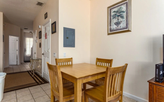 Windsor Palms-RU829
